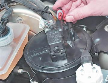 Как проверить и заменить клапан продувки адсорбера на ВАЗ 2114